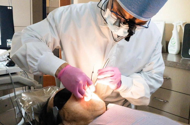 Teeth whitening treatment in Upland, CA